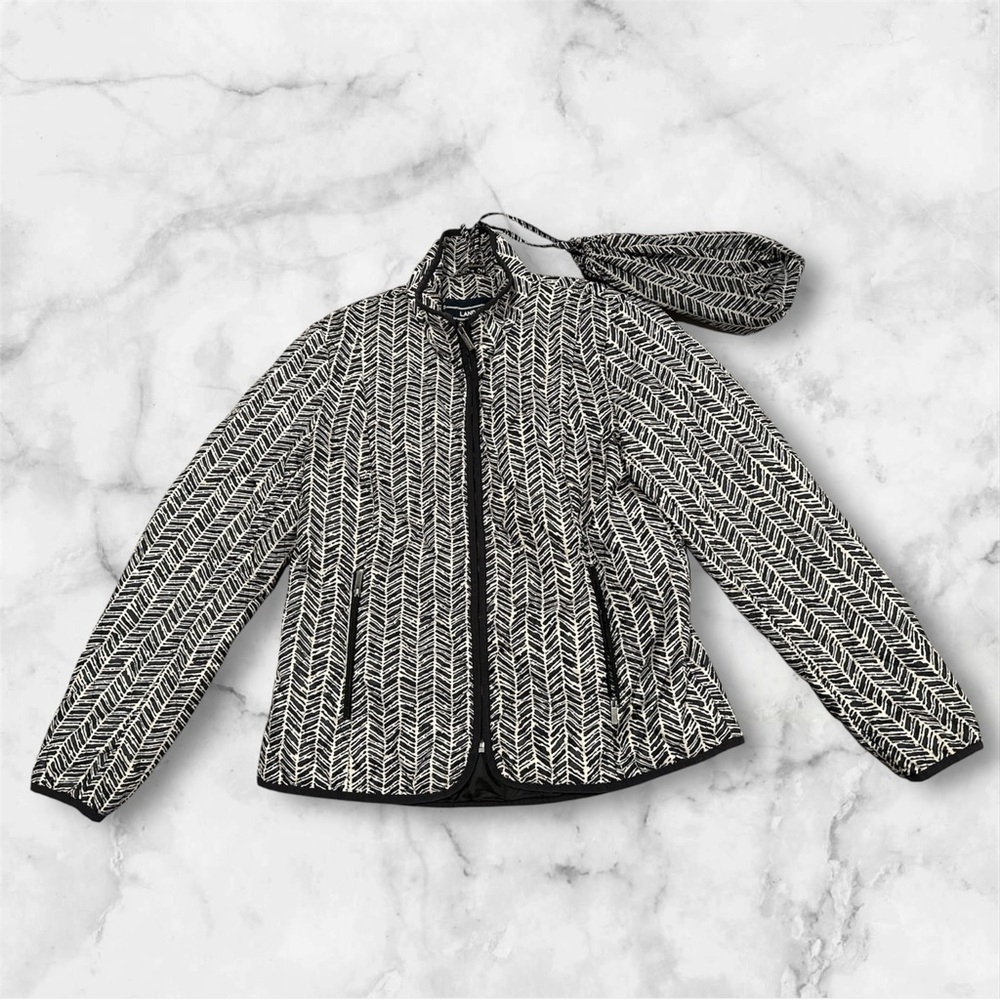 Land ends Quilted Pattern Packable Jacket